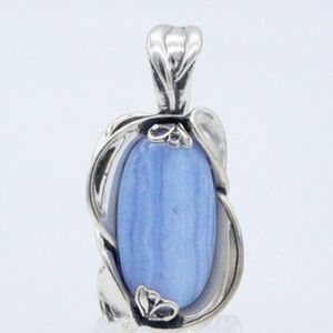 💕HOST PICK💕 Carolyn Pollack Blue Lace Agate and Sterling Pendant